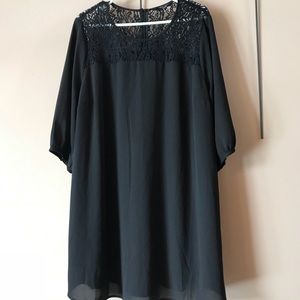 NEW LOOK INSPIRE BLACK DRESS WITH LACE DETAIL